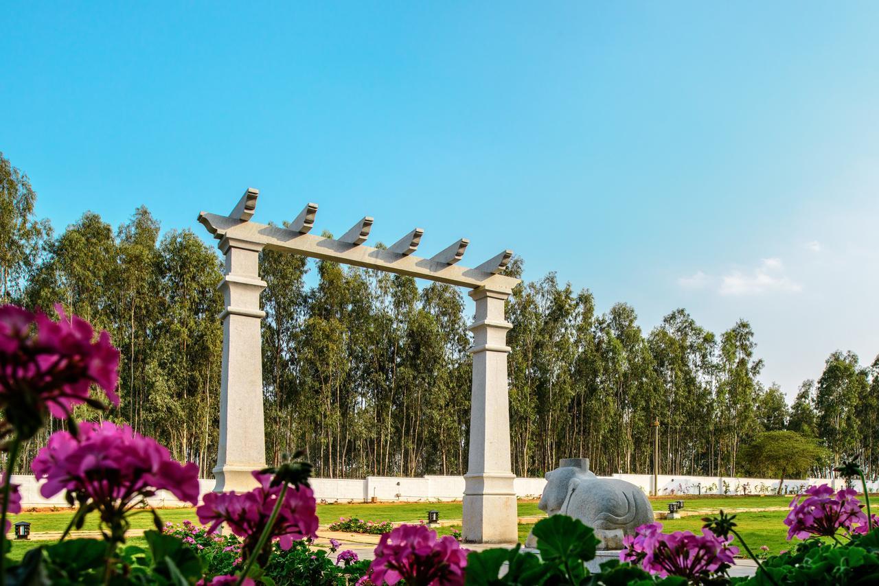 Fiestaa Resort N Events Venue Devanahalli Bagian luar foto