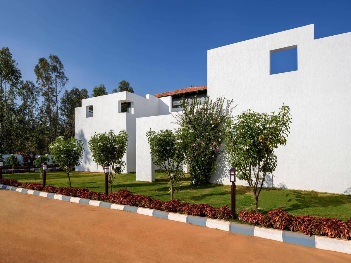 Fiestaa Resort N Events Venue Devanahalli Bagian luar foto