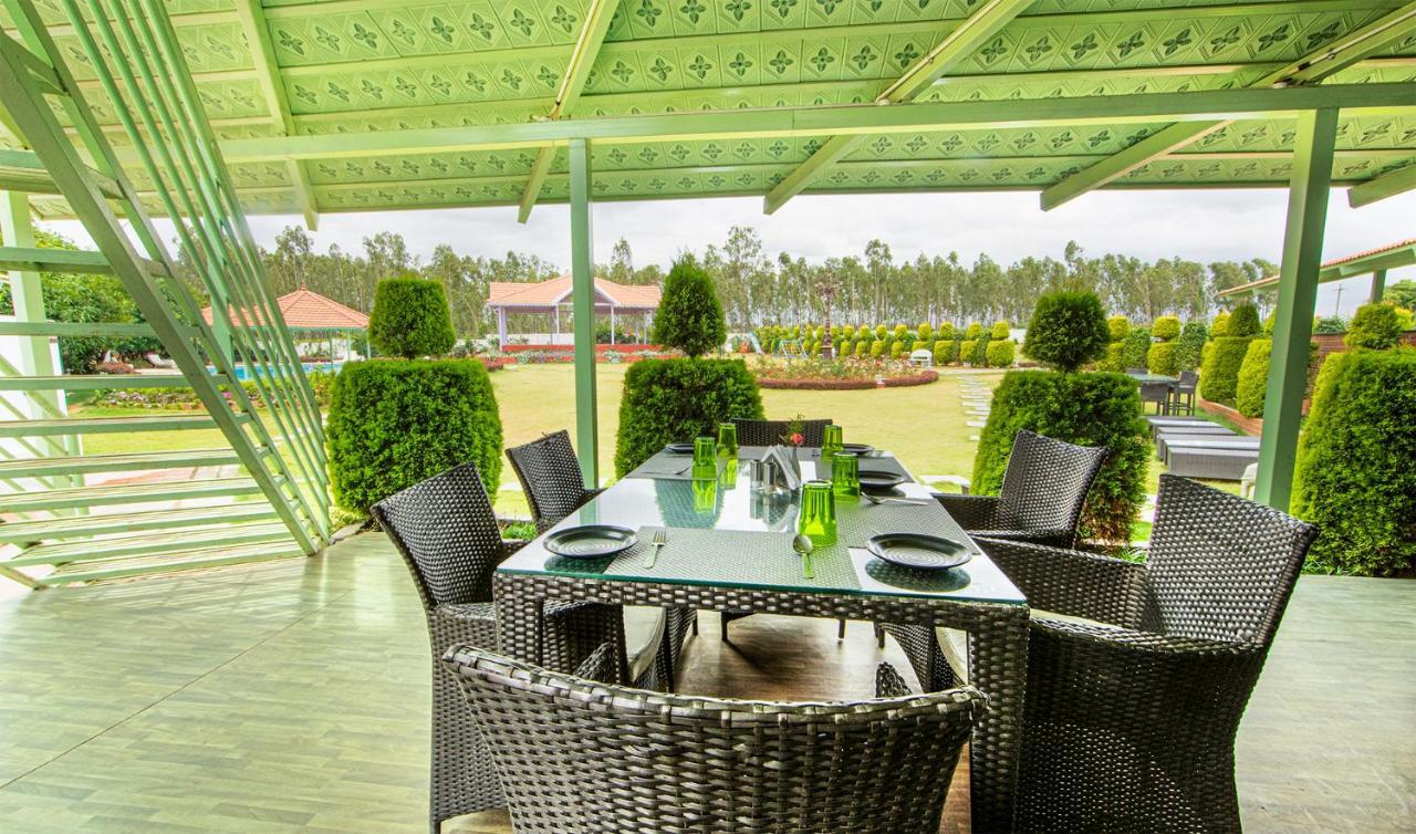 Fiestaa Resort N Events Venue Devanahalli Bagian luar foto